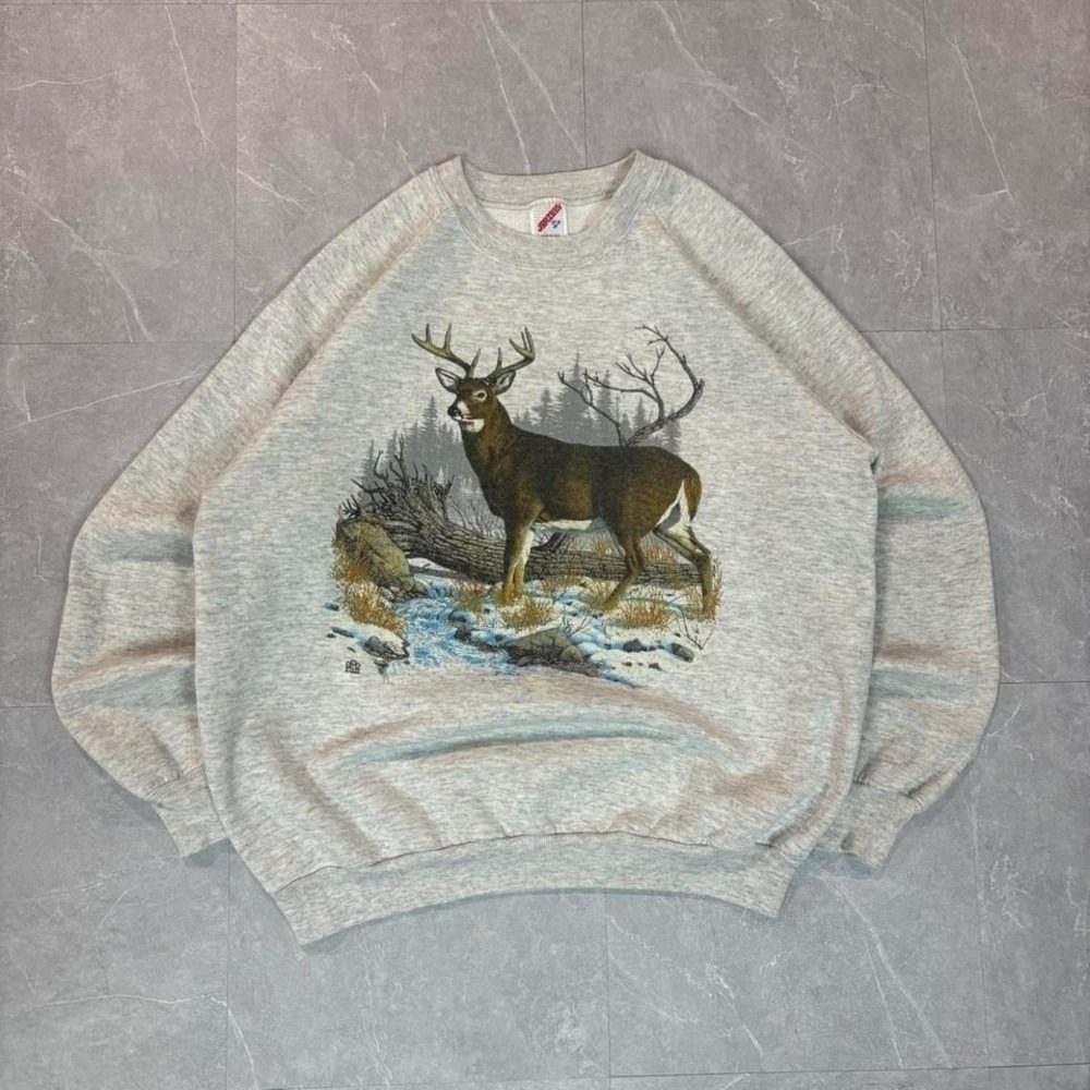 1990 Grey vintage deer sweatshirt